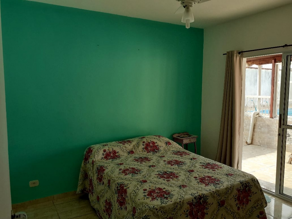 VENDO CASA COM PISCINA NO STEL